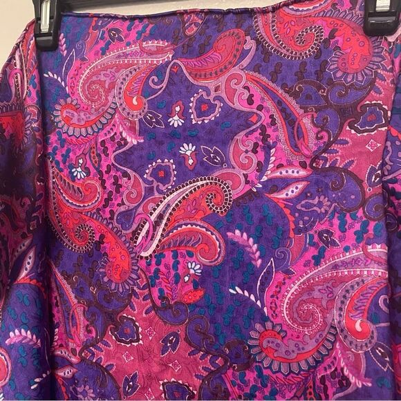 Wyoming Traders Paisley Pomegranate Royal Red Wild Rag Silk Scarf 34x35 - Picture 7 of 8